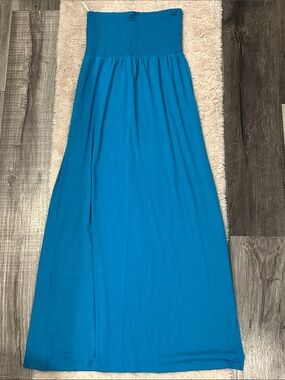 Zenana Outfitters Turquoise Strapless Smocked Waist Maxi Skirt